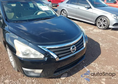 2014 Nissan Altima 2.5 S from USA, damaged, VIN 1N4AL3AP2EC133556